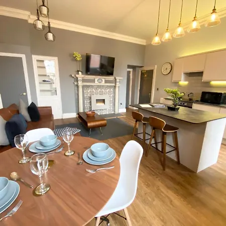 The Waterhouse At Claremont Appartamento *