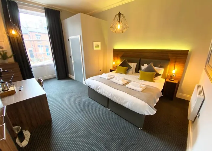 The Waterhouse At Claremont *